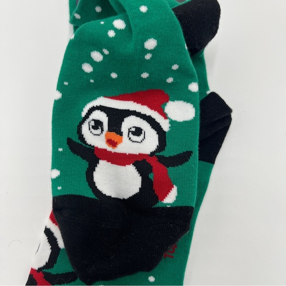 Cute Christmas themed socks, holiday gift, gift for unisex, kind gift, gift idea - Picture 6 of 12